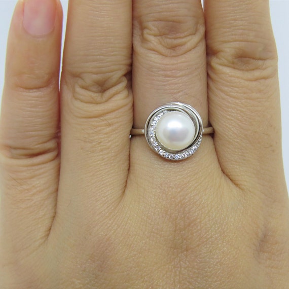 Vintage Sterling Silver Natural White Pearl White Topaz Ring