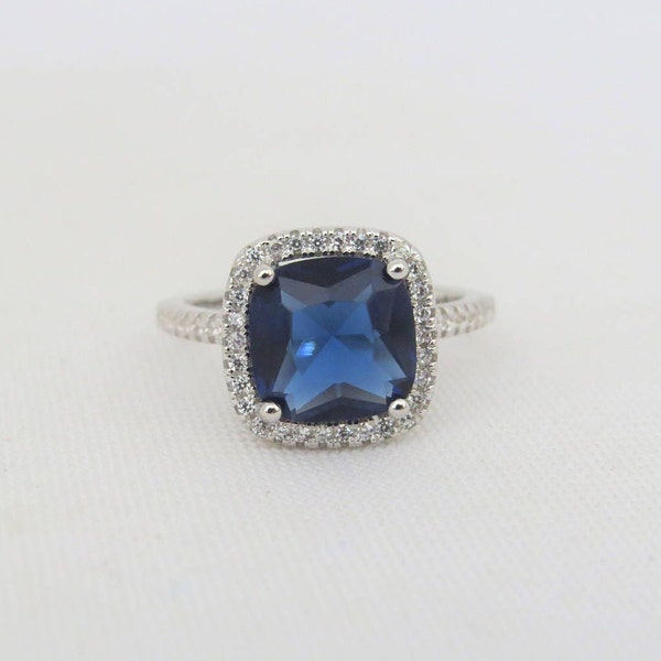 Vintage Sterling Silver Cushion cut Blue Sapphire & White Topaz Cocktail Ring Size 8