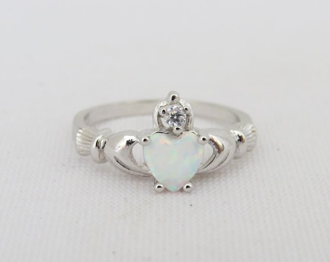 Claddagh Sterling Silver White Opal & White Topaz Vintage Ring Size 5