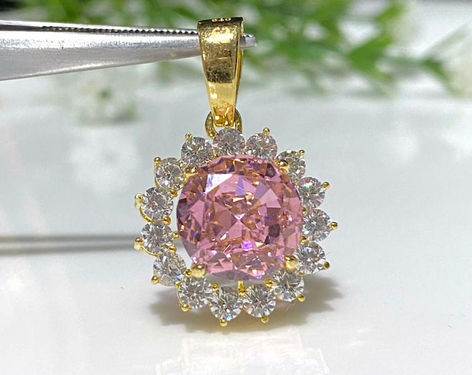 Vintage 15K 610 Solid Gold Round cut Pink Sapphire & White Topaz Pendant.