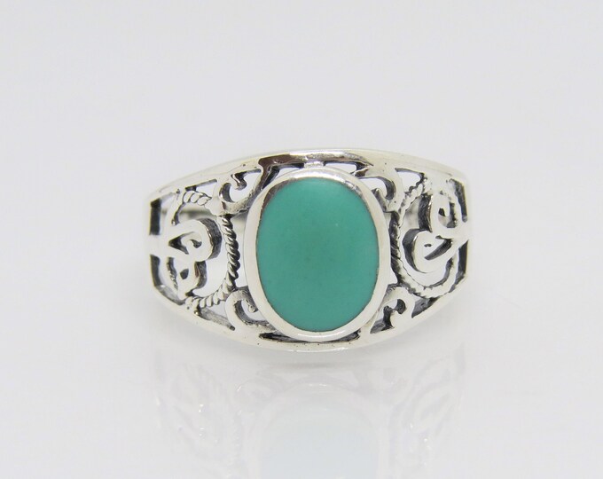 Vintage Sterling Silver Oval Turquoise Ring Size 8