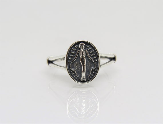 Vintage Sterling Silver Miraculous Medal Ring Siz… - image 1