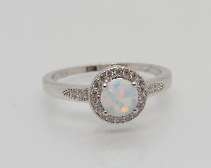 Vintage Sterling Silver White Opal & White Topaz Ring Size 8