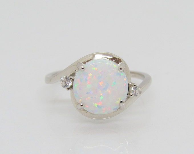 Vintage Sterling Silver White Opal & White Topaz Ring Size 7