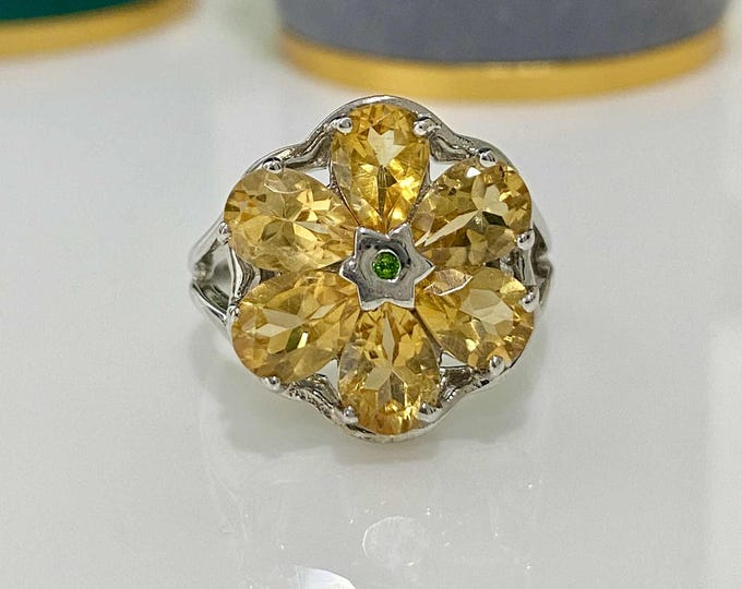 Vintage Sterling Silver Natural Citrine & Emerald Flower Ring Size 7 1/2