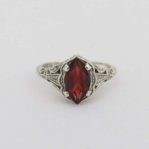 Sterling Silver Natural Garnet Filigree Ring Size 6