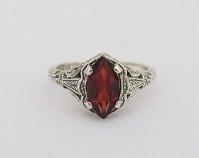 Sterling Silver Natural Garnet Filigree Ring Size 6