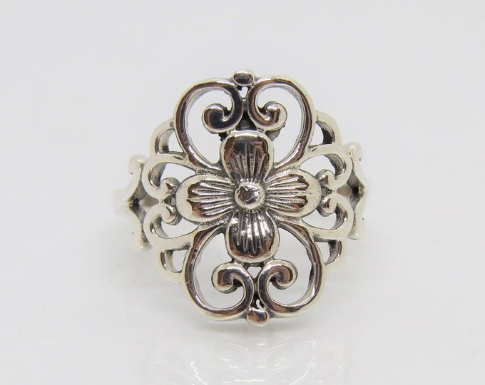 Vintage Sterling Silver Flower Filigree Dome Ring Size 6.75