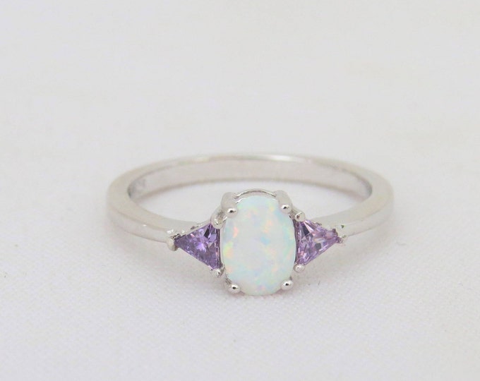 Vintage Sterling Silver White Opal & Triangle Amethyst Ring Size 7