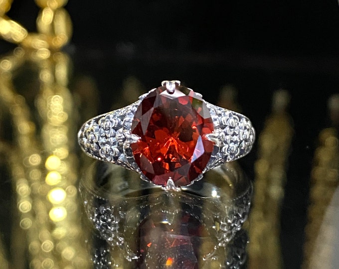 Vintage Sterling Silver Oval cut Garnet Flowers Ring Size 9