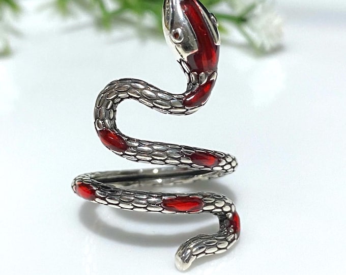 Vintage Sterling Silver Red Enamel Garnet on Eye's Snake Long Ring Size 7