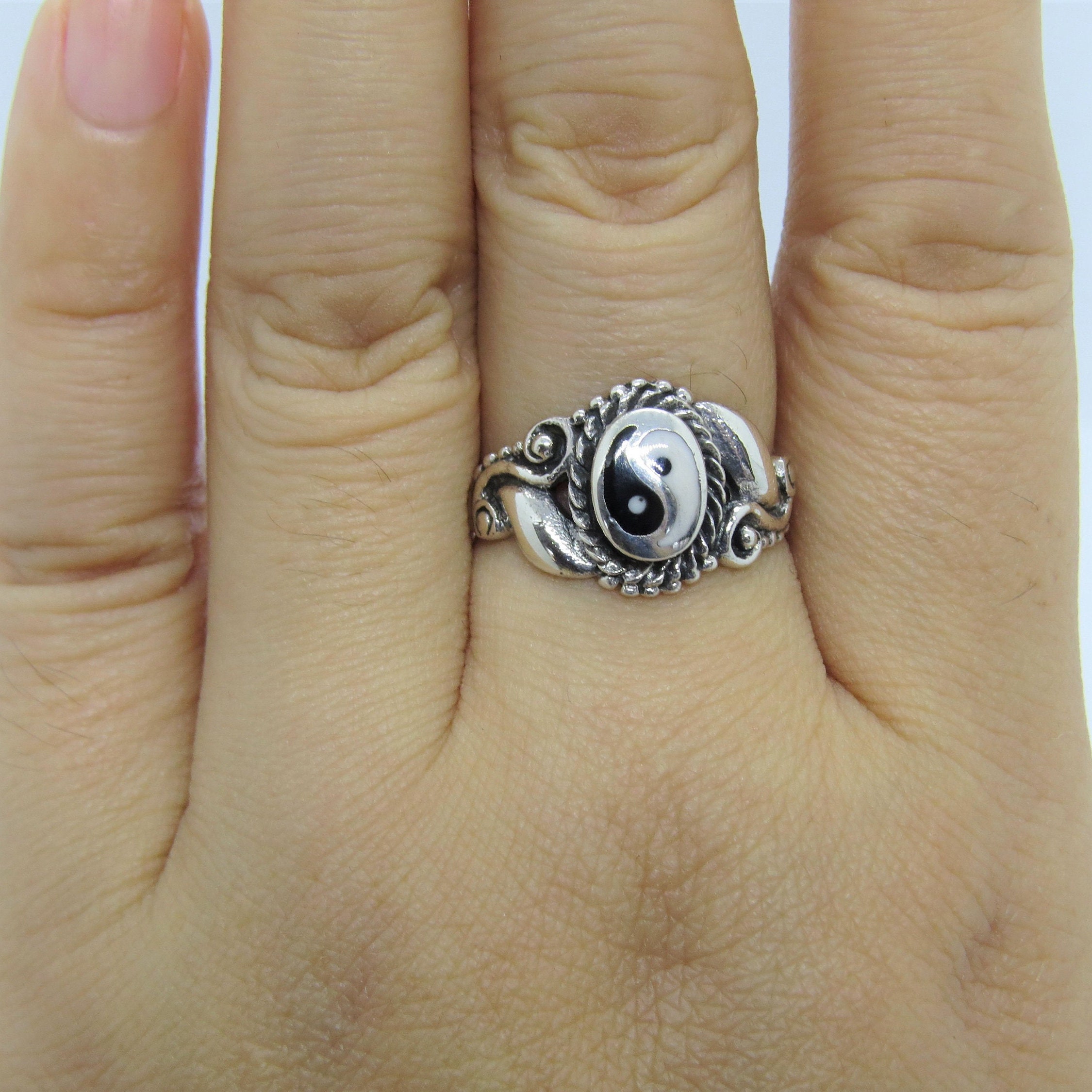 Vintage Sterling Silver Yin Yang Ring Size 7