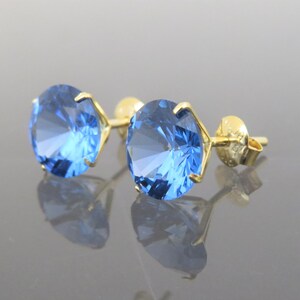 Vintage 18K Solid Yellow Gold 7.74ct Round cut Blue Spinel Stud Earrings 10MM image 3