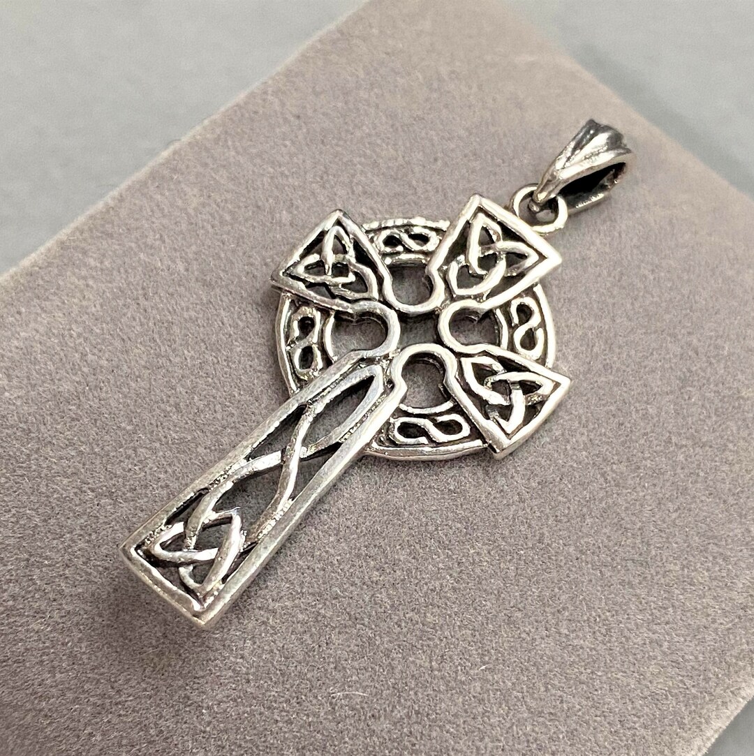 Vintage Sterling Silver CELTIC Cross Pendant. - Etsy
