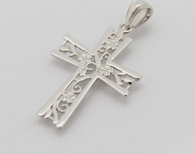 Vintage Sterling Silver Flower Filigree Cross Pendant