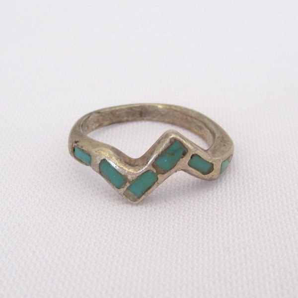 Vintage Native American Sterling Silver Inlay Turquoise Ring Size 6