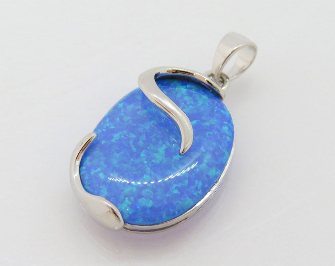 Vintage Sterling Silver Oval Blue Opal Pendant
