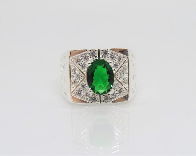 Vintage Sterling Silve Emerald & White Topaz Men's Ring Size 8.5