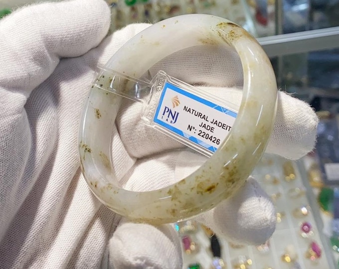 Translucent Natural Green White , Brown White Jadeite Jade Vintage Bangle Bracelet 56.9MM