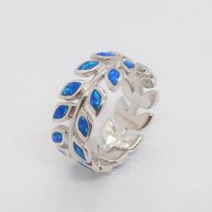 Vintage Sterling Silver Blue Opal Eternity Leafs Ring Size 7