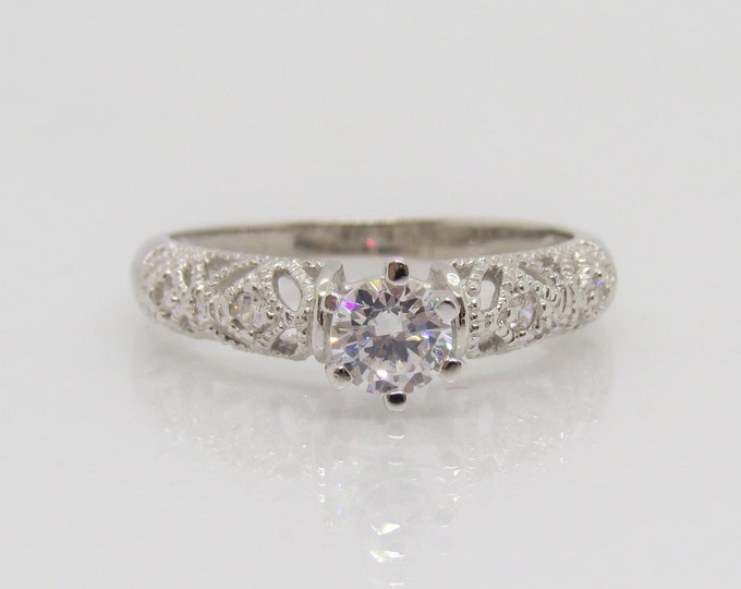 Vintage Sterling Silver White Topaz Solitare Ring Size 8