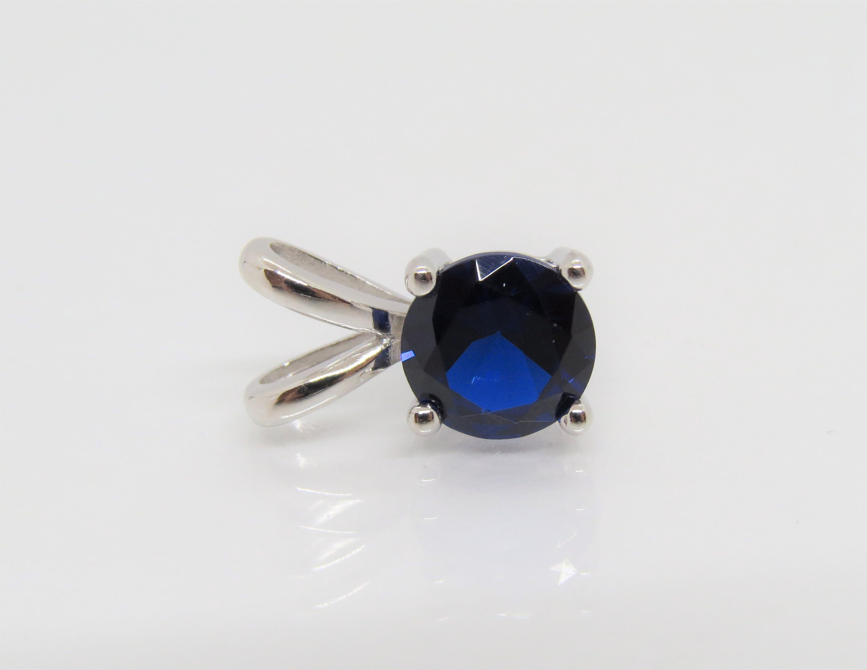 Vintage Sterling Silver Round cut Blue Sapphire Pendant | Etsy
