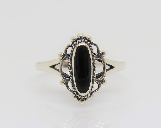 Vintage Sterling Silver Black Oynx Filigree Ring Size 9