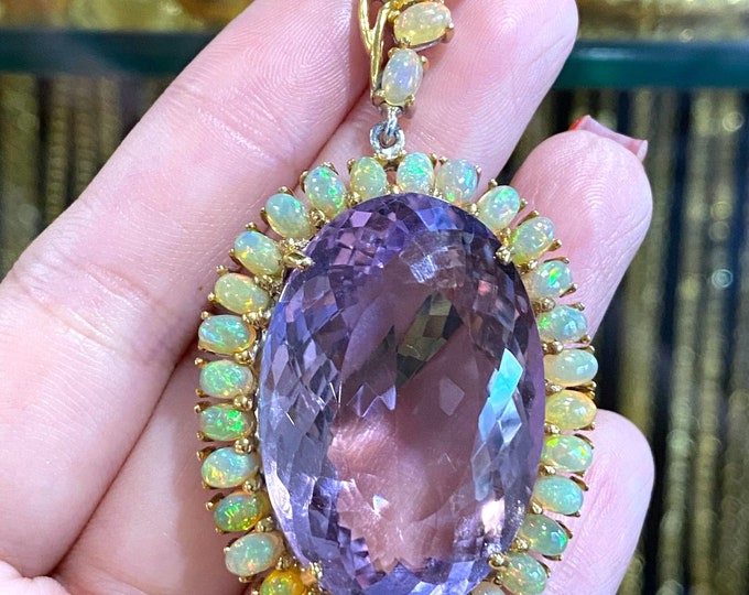 Vintage Sterling Silver 66ctw Natural Oval cut Amethyst & Fire Opal Pendant.