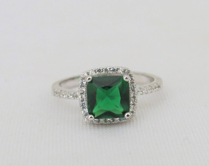 Vintage Sterling Silver Emerald & White Topaz Engagement Ring Size 5