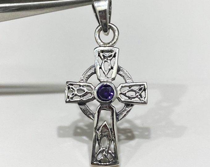 Vintage Celtic Sterling Silver Amethyst Cross Pendant.