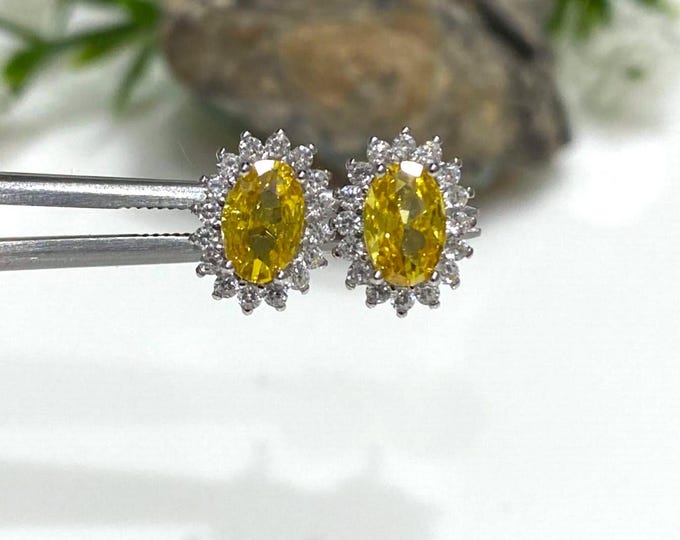 Vintage Sterling Silver Oval cut Citrine & White Topaz Earrings.