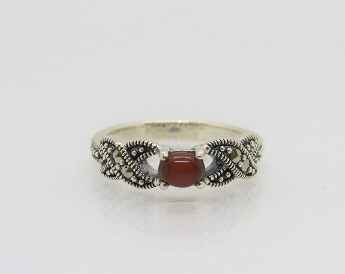Vintage Sterling Silver Carnelian & Marcasite Ring Size 6