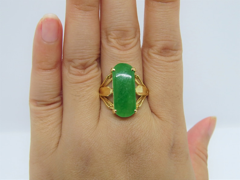 Vintage 18K Solid Yellow Gold Saddle Green Jadeite Jade Ring Size 10.75 image 6