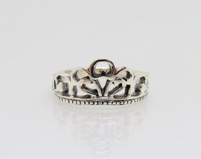 Vintage Sterling Silver Crown Ring Size 9