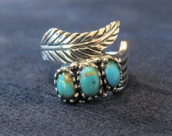 Vintage Sterling Silver Turquoise Leaf Ring.