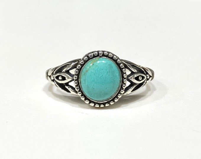 Vintage Sterling Silver Turquoise Ring Size 6