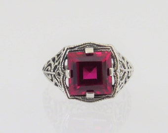 Vintage sterlingsilverring med rubin och filigran, storlek 9