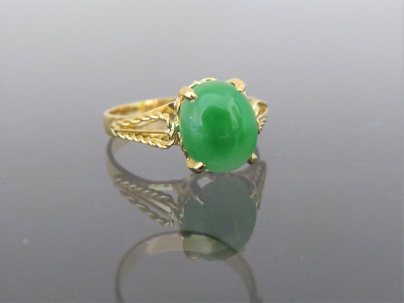 Vintage 18K Solid Yellow Gold Translucent Natural Oval Green - Etsy