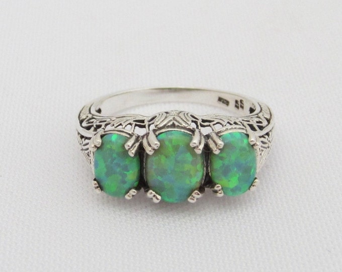 Vintage Sterling Silver Green Opal Filigree Ring Size 5