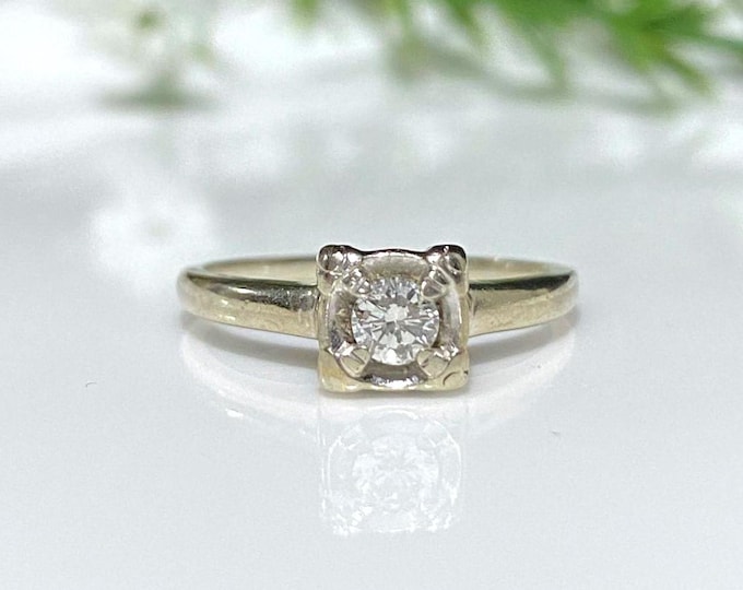 Vintage 1960s 14K Solid White Gold .17ct Diamond Ring Size 6.5