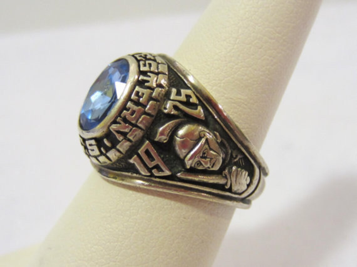 Vintage BALFOUR Sterling silver 1975 Oval Blue Sapphire ring Etsy