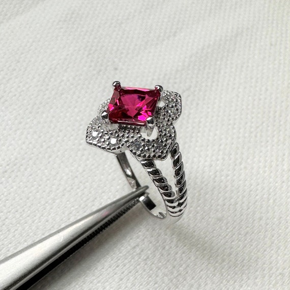 Vintage Sterling Silver White Topaz & Ruby Ring. - image 3