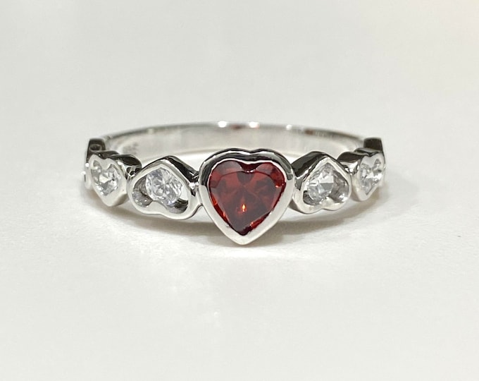 Vintage Sterling Silver Garnet & White Topaz Heart Ring Size 9