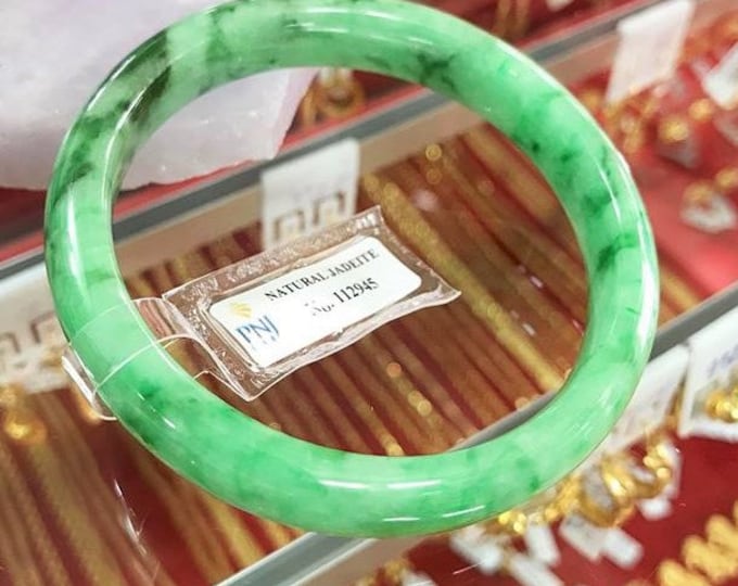 Vintage Translucent Natural Green Jadeite Jade Bangle Bracelet 58.1MM