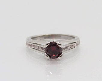 Sterling Silver Garnet & Pink Sapphire Solitaire Ring Size 8