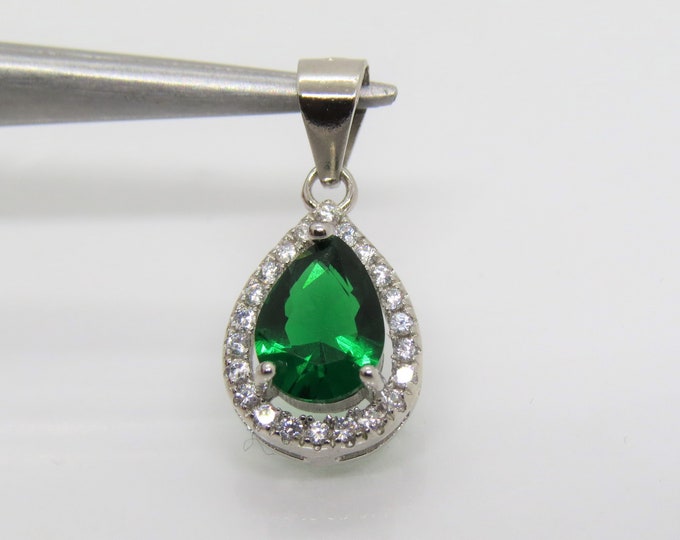 Vintage Sterling Silver Pear cut Emerald & White Topaz Pendant