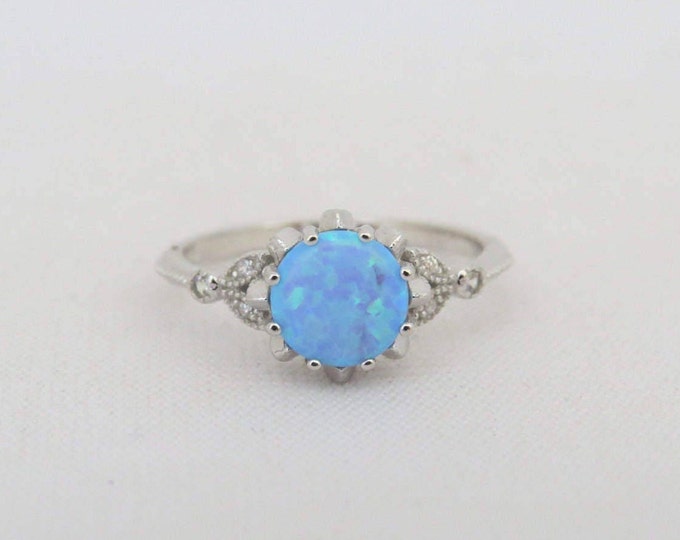 Vintage Sterling Silver Blue Opal & White Topaz Ring Size 9