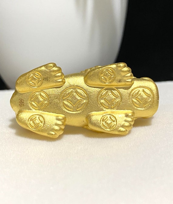 Vintage 24K 999 Pure Gold Pixiu, Dragon Charm Pen… - image 2