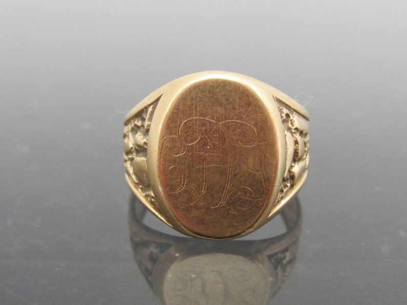 Antique Art Deco 14K Solid Yellow Gold Engraved Letter D Ring Size 6.25