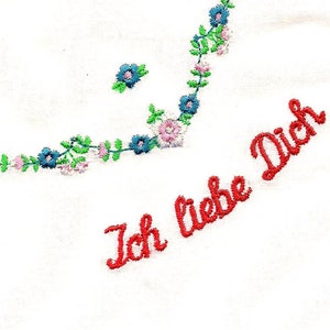 textil,handkerchief flower corner,embroiderd,name image 1